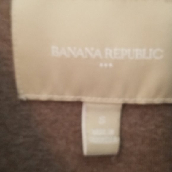 Banana Republic - Picture 2 of 5